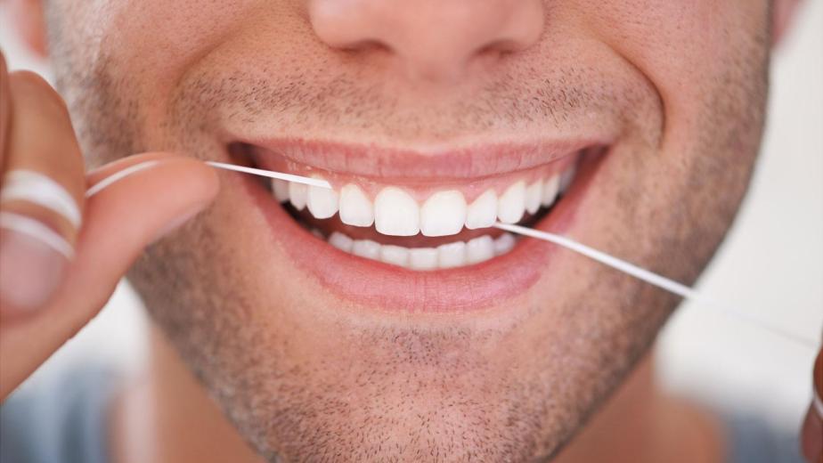 brushing and flossing routine to support gum health