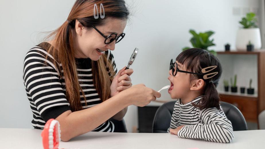 preparing for your child’s first dentist appointment tips