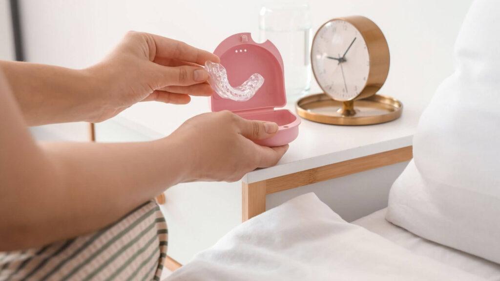 Mouthguard-for-Sleep-Apnea