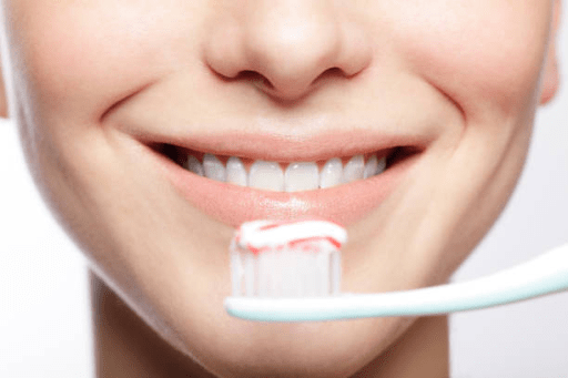 Should You Brush Your Teeth After Eat