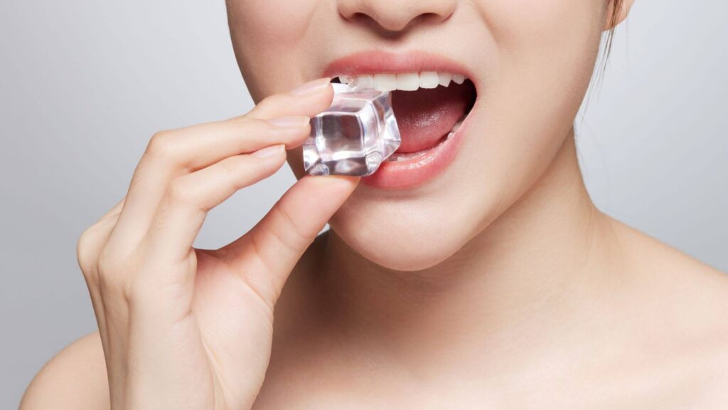 Ice for swollen gums