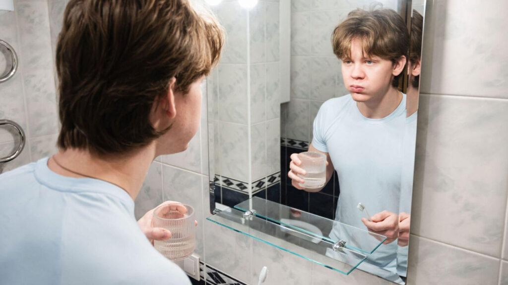 Strongest Natural Antibiotic for Tooth Infection: Top Options People Try at Home