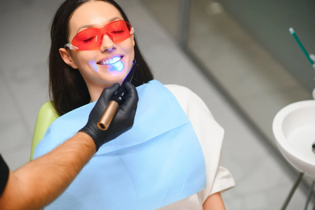 Benefits of Cosmetic Dental Bonding for Small Cosmetic Concerns